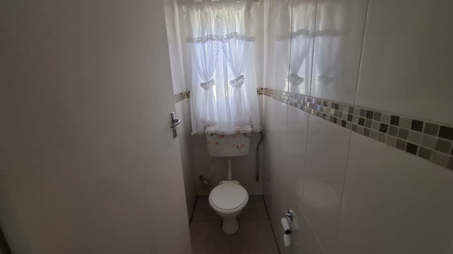 3 Bedroom Property for Sale in Oos Einde North West